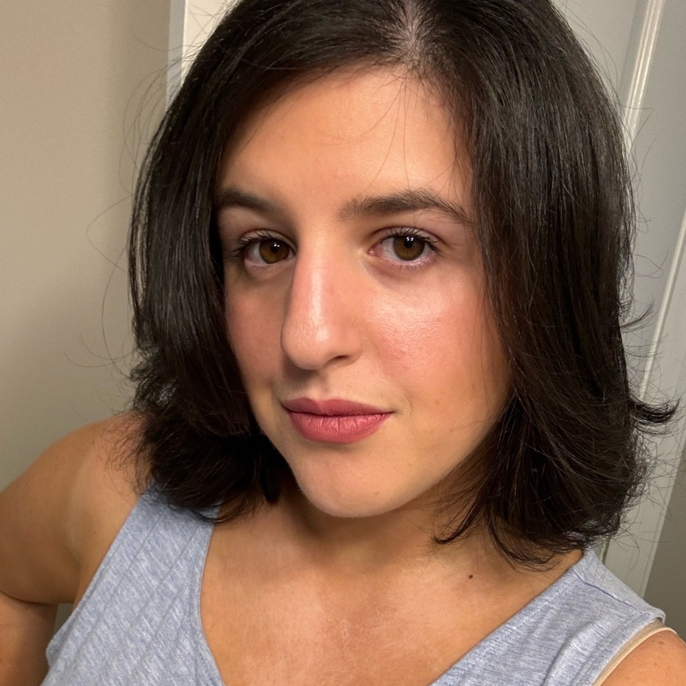 Meet your Posher, Christina